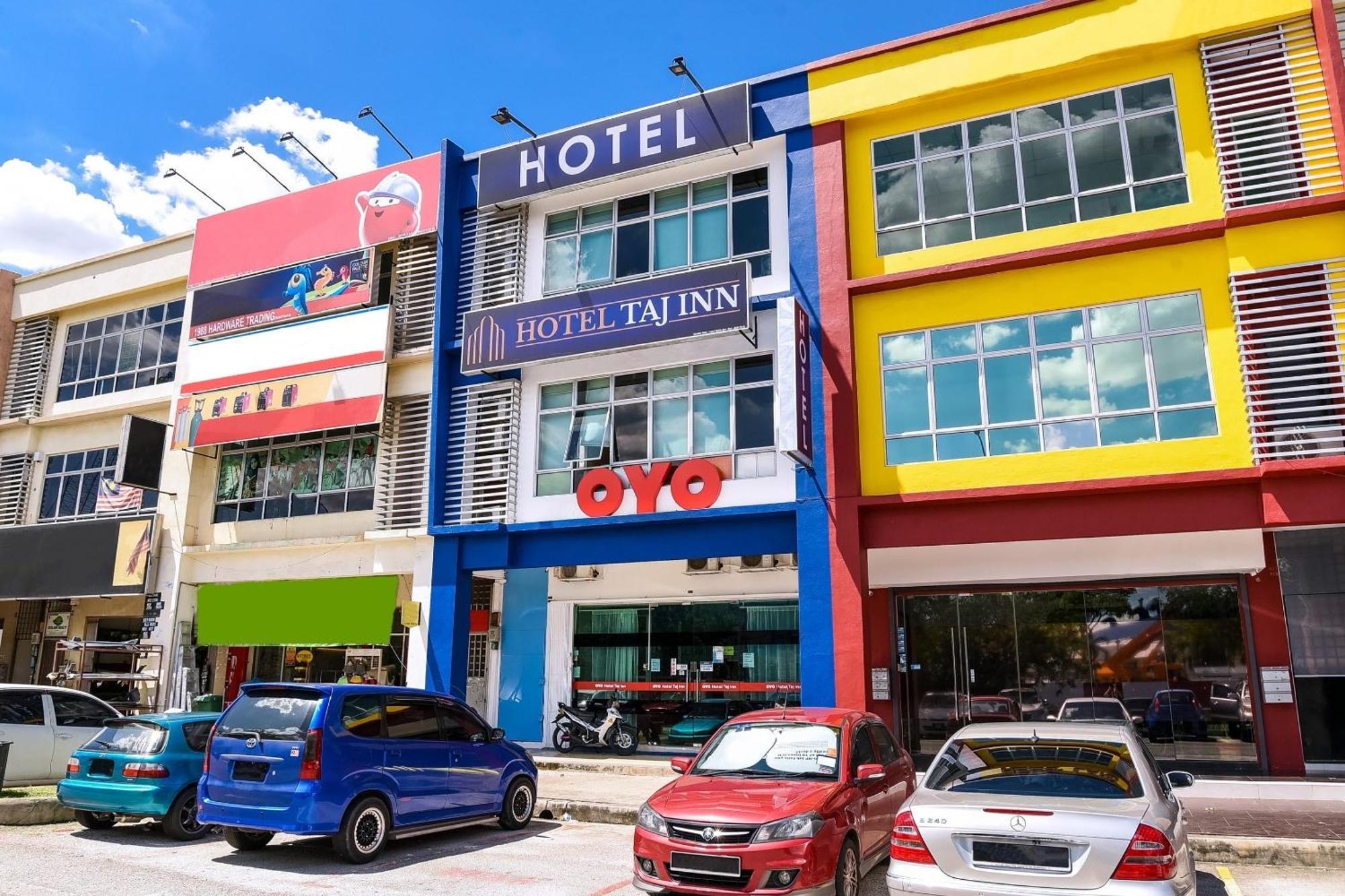 Oyo 90282 Hotel Taj Inn, Seksyen 7 Шах Алам Екстериор снимка