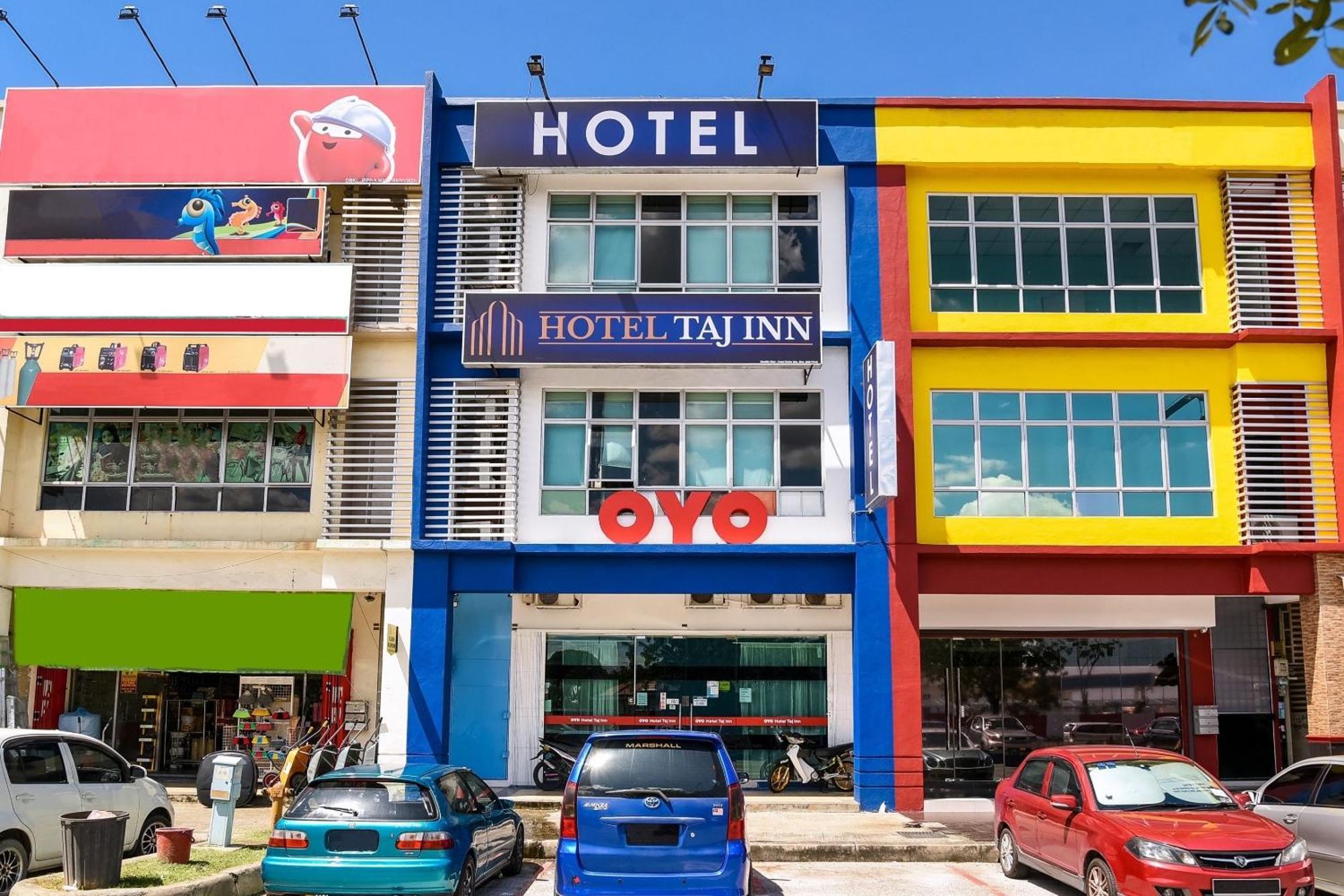 Oyo 90282 Hotel Taj Inn, Seksyen 7 Шах Алам Екстериор снимка